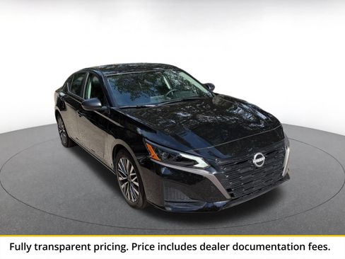Used 2026 Nissan Altima 2.5 SV FWD image 1