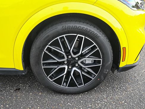 Certified 2025 Ford Mustang Mach-E Premium AWD/4WD image 15