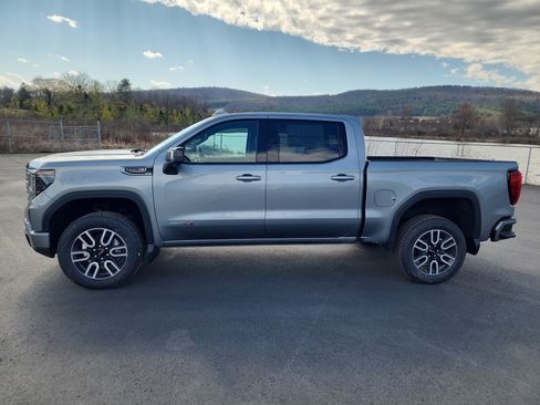 New 2026 GMC Sierra 1500 AT4 w/ Technology Package AWD/4WD image 5