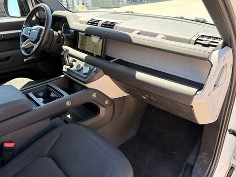 Used 2023 Land Rover Defender 110 AWD/4WD image 12
