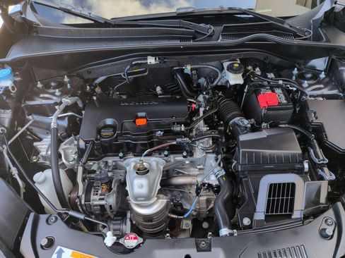 Certified 2023 Honda HR-V LX image 30