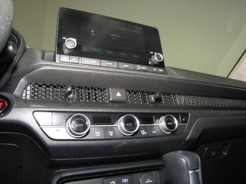 Certified 2024 Honda CR-V EX image 7