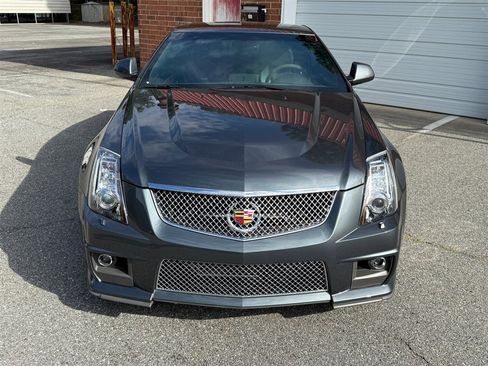 Used 2011 Cadillac CTS V w/ Wood Trim Package image 8
