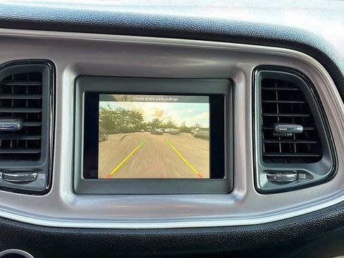 Used 2022 Dodge Challenger GT image 13