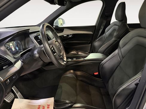 Used 2019 Volvo XC90 T6 R-Design w/ Protection Package Premier image 13