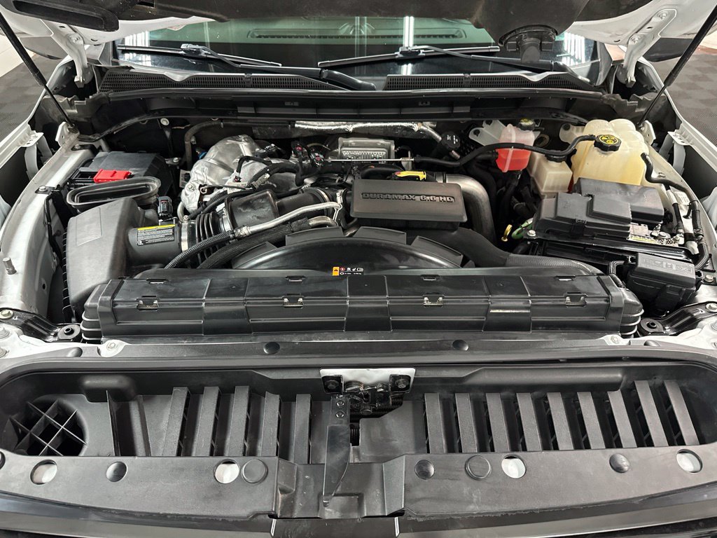 Used 2023 GMC Sierra 2500 AT4 w/ Driver Alert Package I AWD/4WD image 35