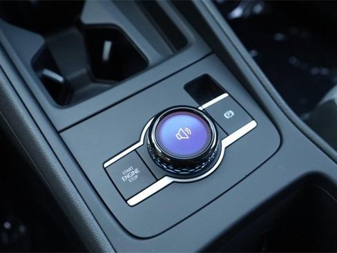 New 2025 Volkswagen Tiguan S image 14