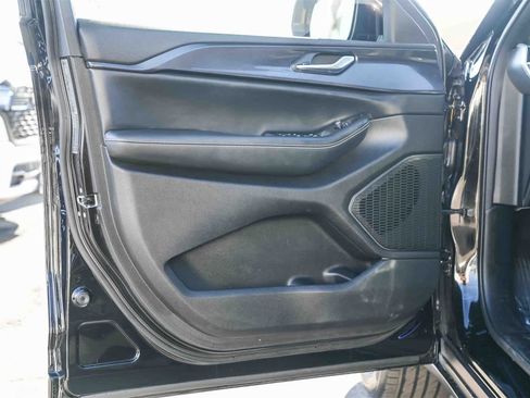 Used 2023 Jeep Grand Cherokee Altitude image 19