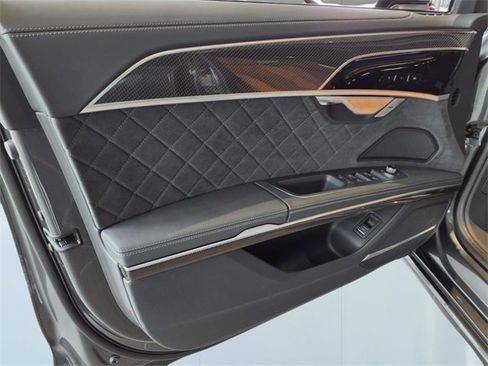 New 2025 Audi S8 image 10