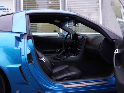 Used 2009 Chevrolet Corvette Z06 w/ Preferred Equipment Group image 35