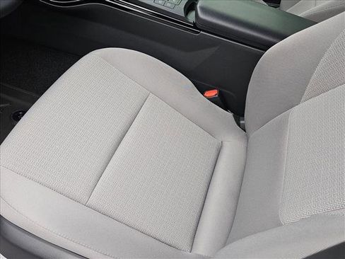 New 2026 Toyota Prius LE image 4