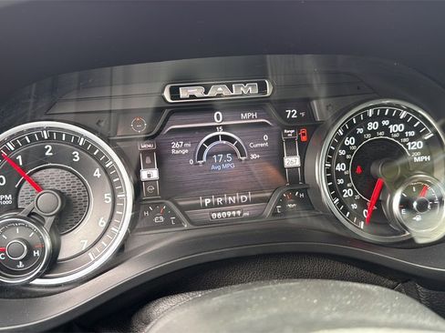 Used 2021 RAM 1500 Big Horn image 10