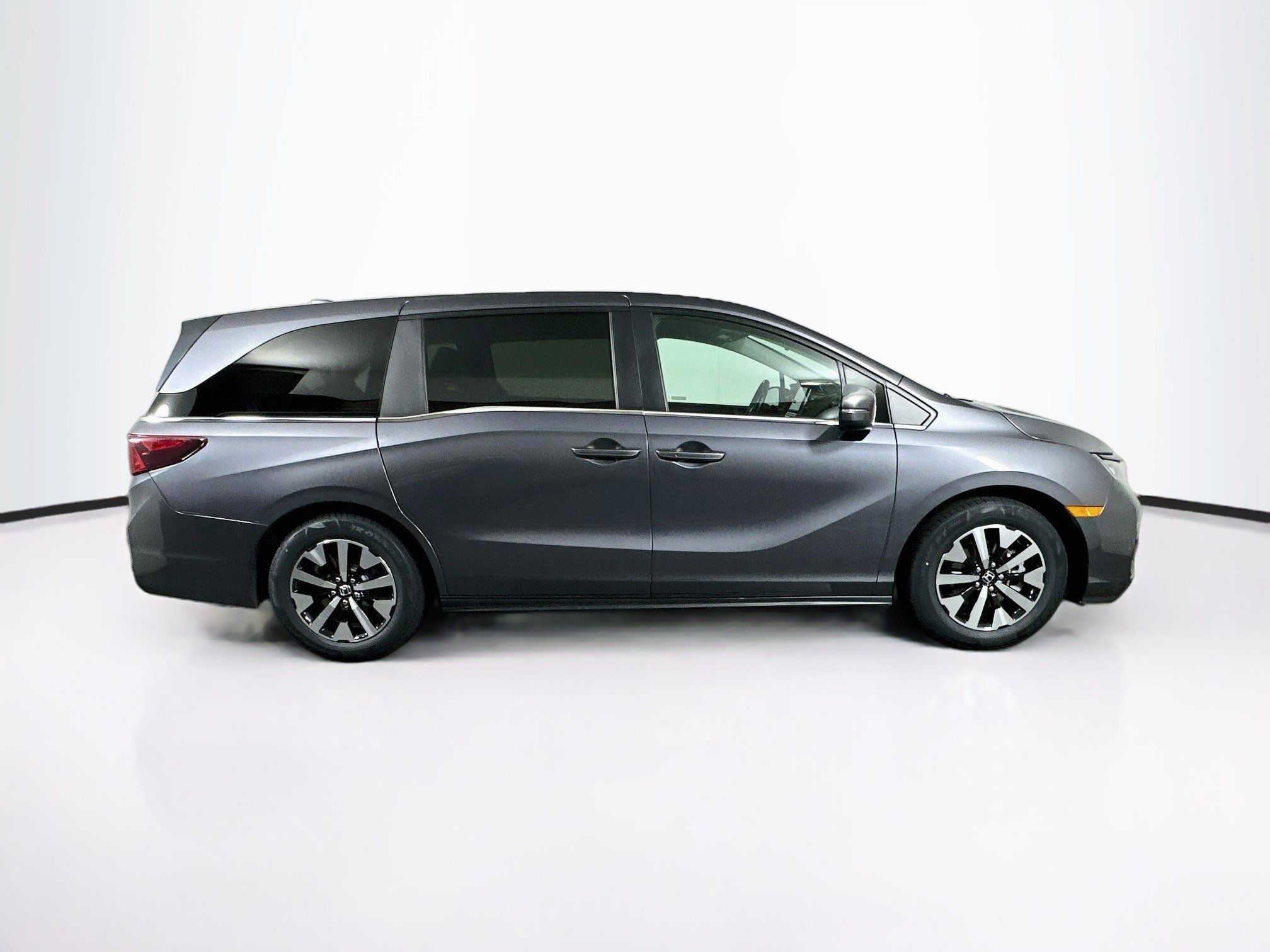 Used 2025 Honda Odyssey EX-L image 10