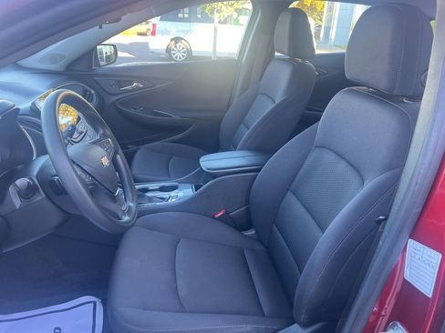 Used 2024 Chevrolet Malibu LT FWD image 23
