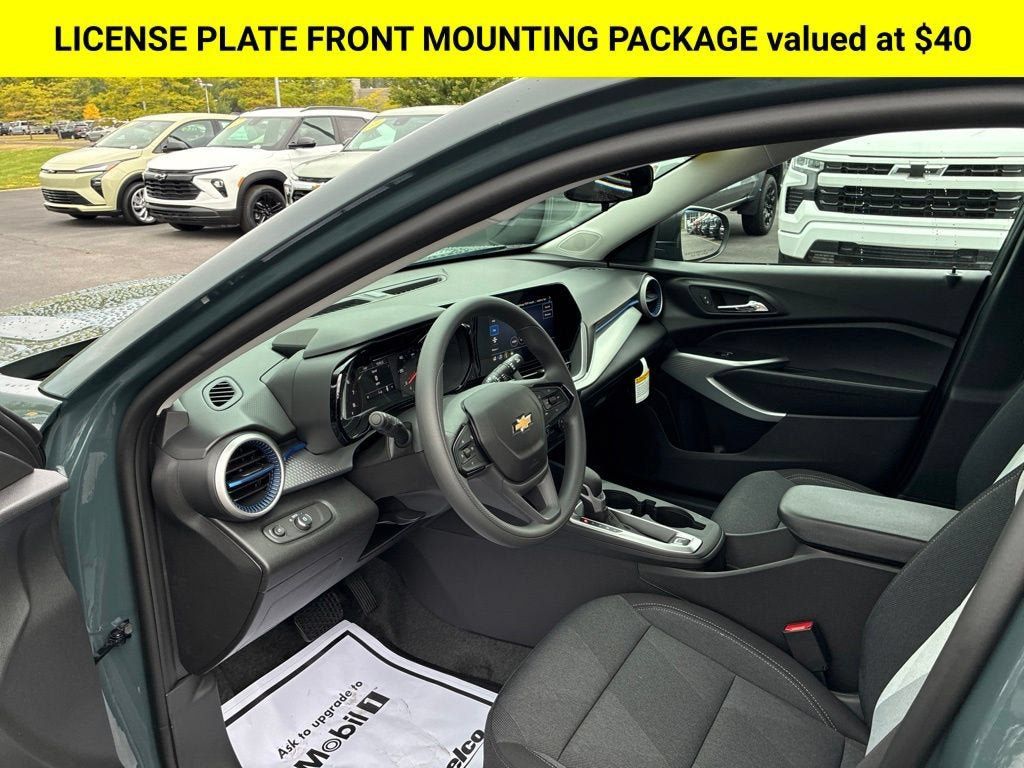 New 2026 Chevrolet Trax LS FWD image 2
