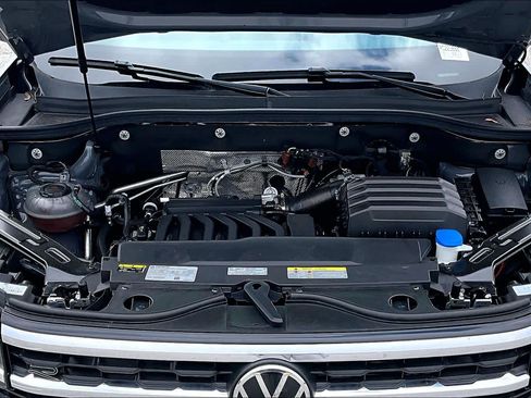 Used 2023 Volkswagen Atlas Cross Sport SEL Premium R-Line AWD/4WD image 63