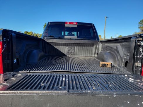 Used 2022 RAM 2500 Big Horn w/ Level C Equiment Group image 9