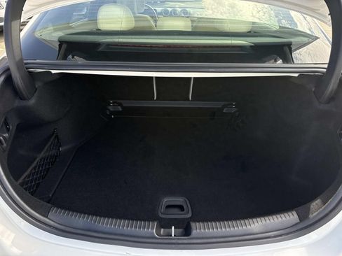 Used 2023 Mercedes-Benz C 300 Sedan image 11