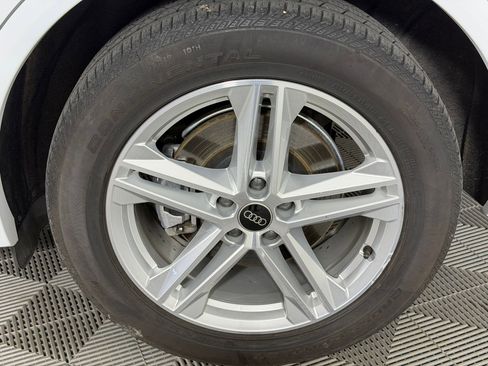 Certified 2023 Audi Q5 e Premium Plus w/ Premium Plus Package AWD/4WD image 12