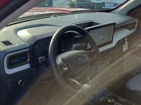 New 2026 Ford Maverick XLT w/ XLT Luxury Package image 11