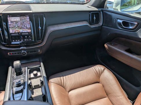 Used 2023 Volvo XC60 B5 Plus w/ Protection Package Premier image 18