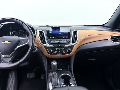 Used 2020 Chevrolet Equinox Premier AWD/4WD image 9