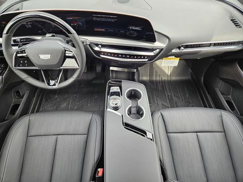 New 2026 Cadillac Lyriq Sport w/ LPO, Floor Liner Package RWD image 19