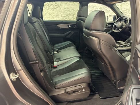 Used 2023 Acura MDX A-Spec AWD/4WD image 12