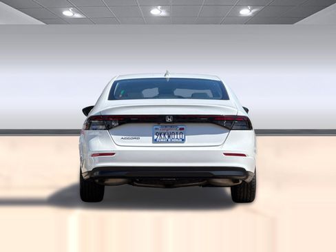 Used 2024 Honda Accord LX image 10