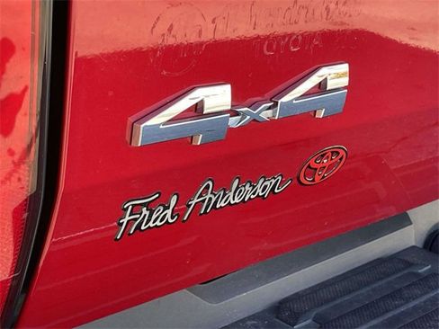 Used 2023 Toyota Tundra Limited image 11