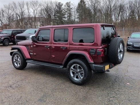 Certified 2022 Jeep Wrangler Unlimited Sahara w/ LED Lighting Group image 3