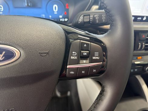 Used 2023 Ford Escape Active w/ Tech Pack #2 AWD/4WD image 31
