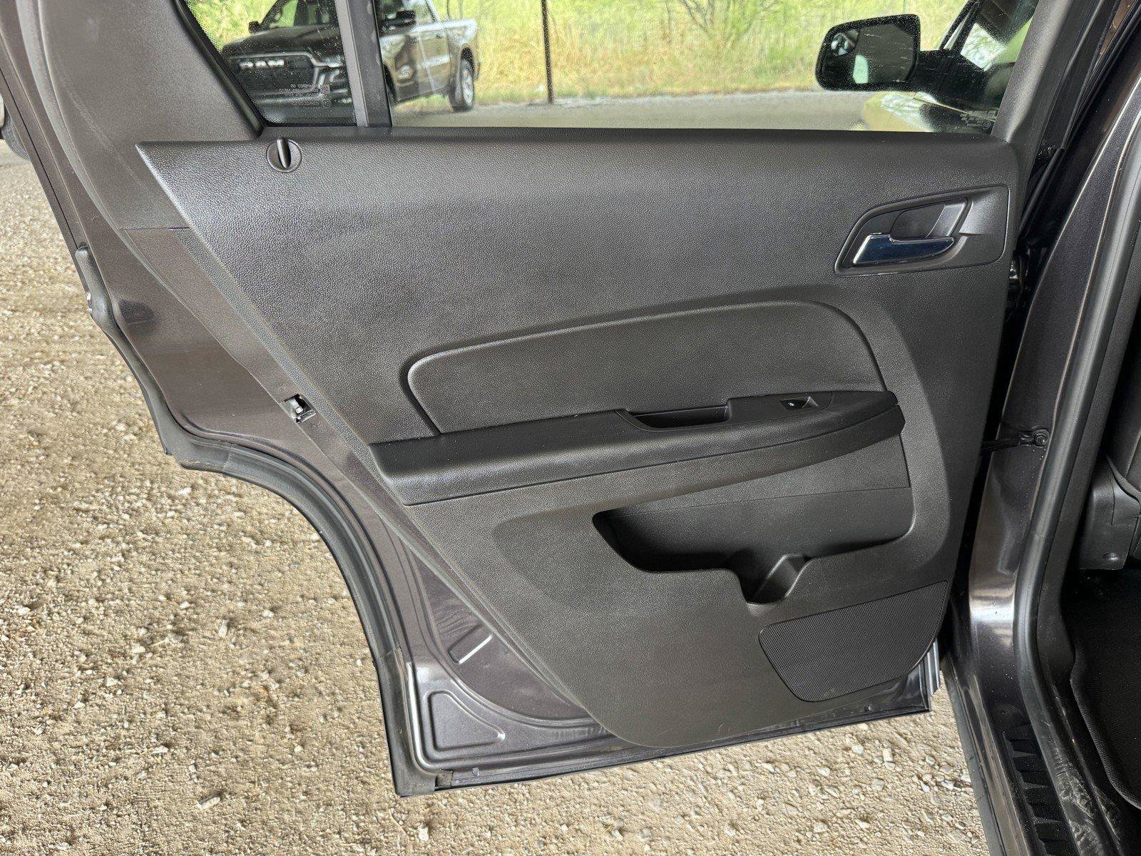 Used 2013 GMC Terrain SLT FWD image 30