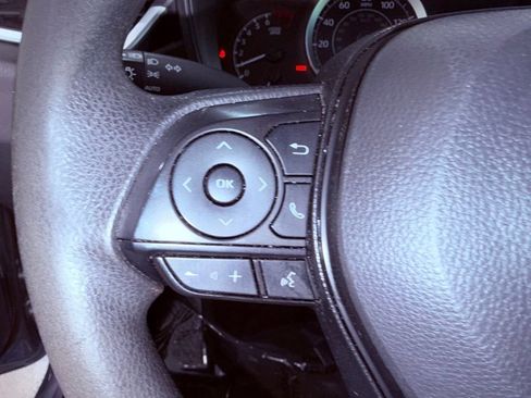 Used 2021 Toyota Corolla LE image 16