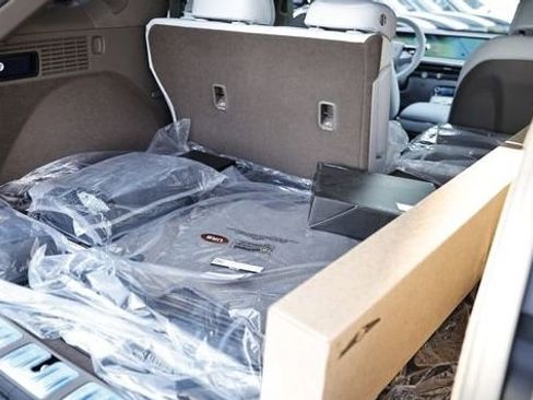 New 2026 Genesis GV70 2.5T Advanced image 32