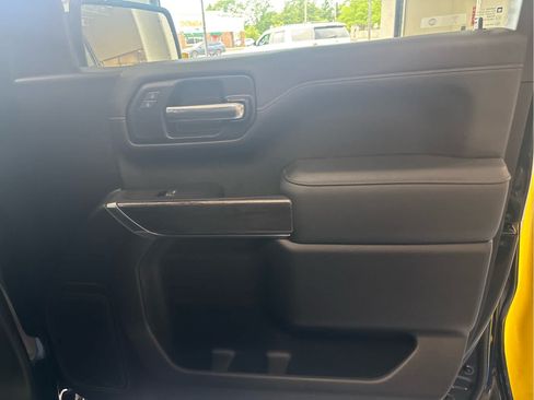 Used 2022 Chevrolet Silverado 1500 LTZ AWD/4WD image 36