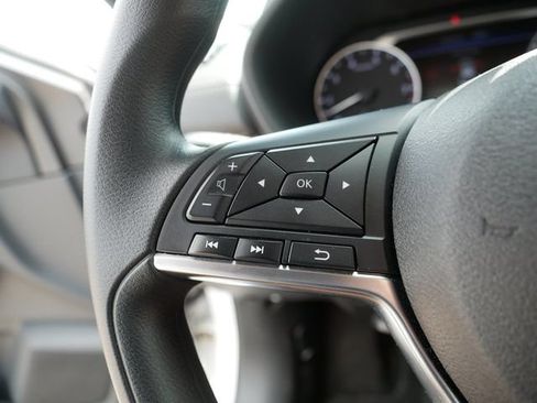 Used 2024 Nissan Sentra SV FWD image 25