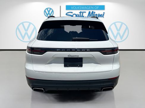 Used 2019 Porsche Cayenne AWD/4WD image 6