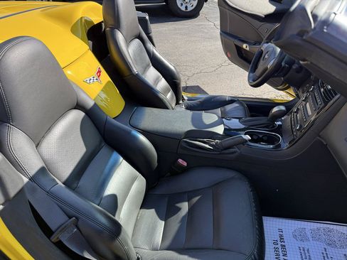 Used 2008 Chevrolet Corvette Convertible RWD image 20