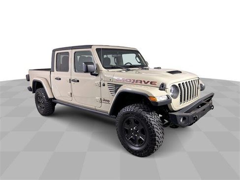 Used 2020 Jeep Gladiator Mojave w/ Cold Weather Group image 2