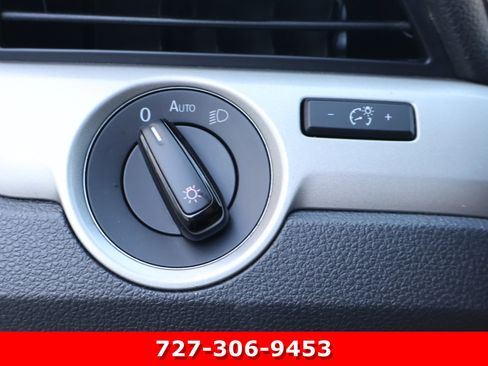 Used 2021 Volkswagen Passat 2.0T S image 20