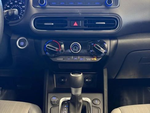 Used 2022 Hyundai Kona SEL w/ Cargo Package AWD/4WD image 27