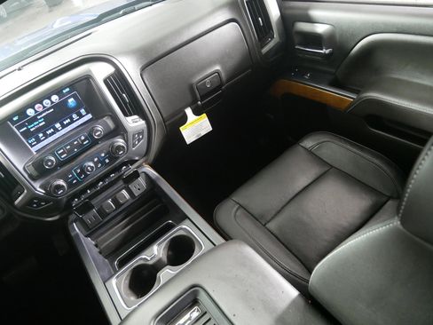 Used 2017 Chevrolet Silverado 1500 LTZ w/ Sport Package image 11