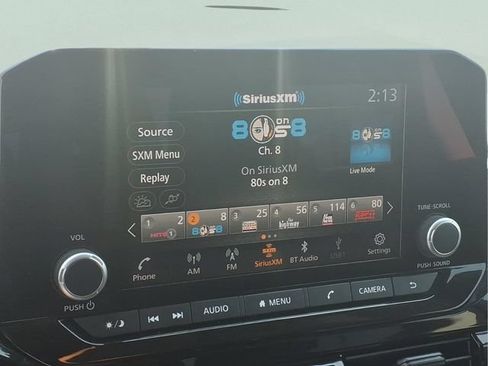 Used 2024 Nissan Pathfinder SV FWD image 5