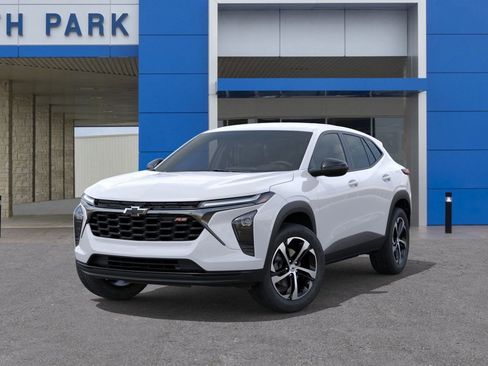 New 2026 Chevrolet Trax RS FWD image 6