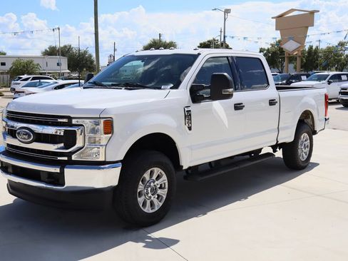 Used 2022 Ford F250 XLT AWD/4WD image 5