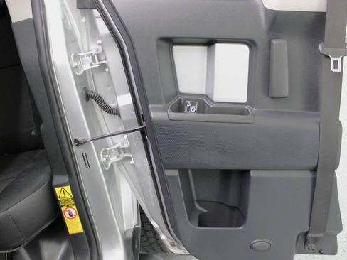 Used 2008 Toyota FJ Cruiser 2WD image 38