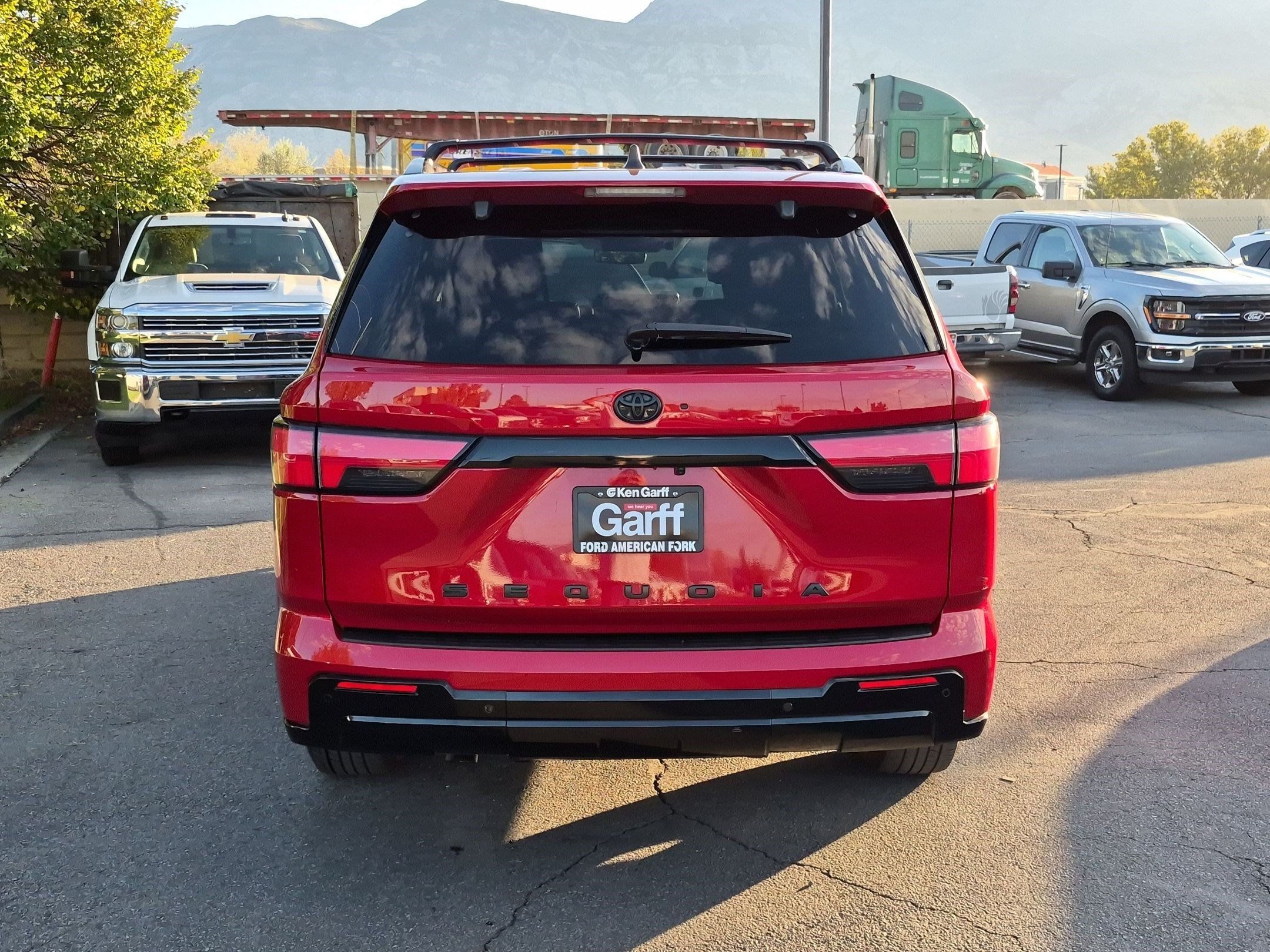 Used 2024 Toyota Sequoia Platinum AWD/4WD image 8