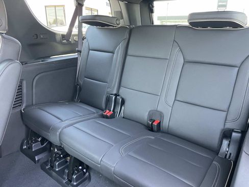 New 2026 GMC Yukon XL Elevation w/ Elevation Premium Package AWD/4WD image 24