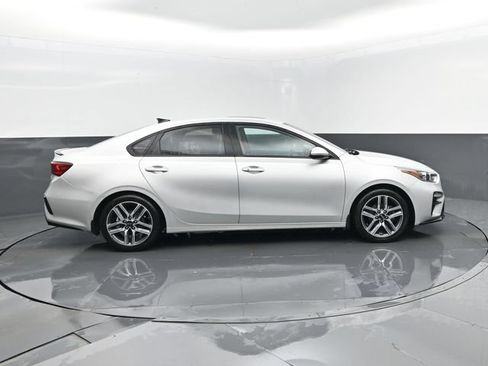 Used 2020 Kia Forte EX w/ EX Special Edition FWD image 4